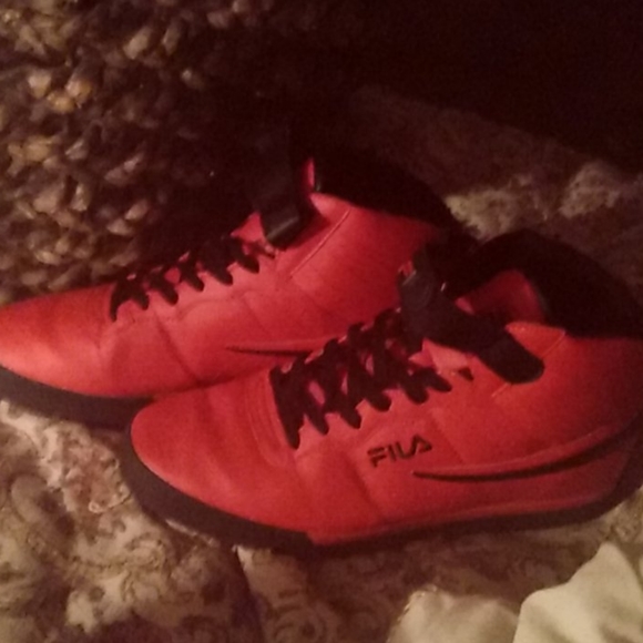 Filas Size 13 - Picture 2 of 2